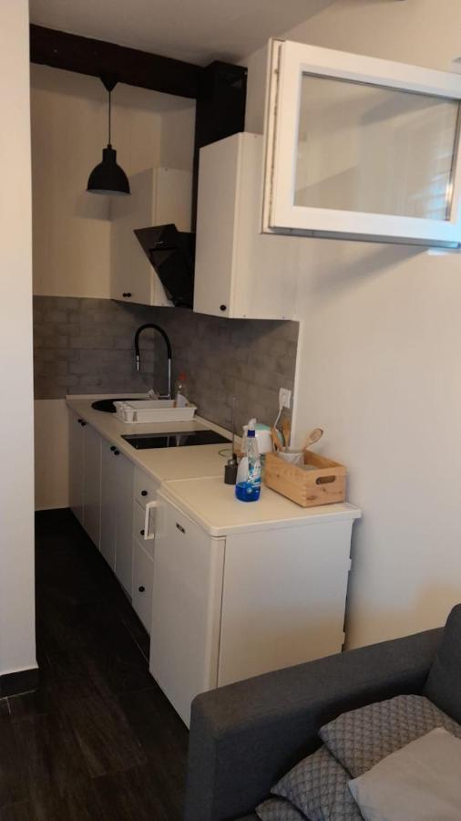 Apartmani Aneri Vir Exteriör bild